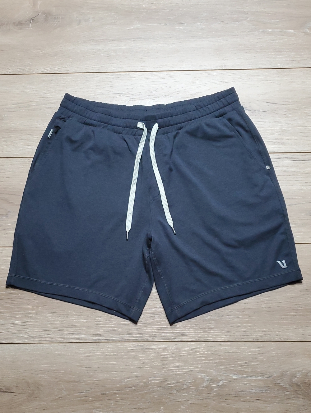 Vuori Ponto Shorts Men's Size Small